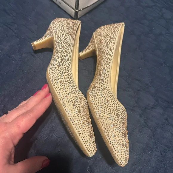 Alex Marie Sparkling Tan Heels - Picture 3 of 6